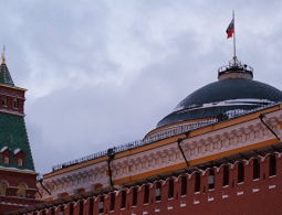 В Кремле прокомментировали сообщения СМИ о плане снятия санкций с России