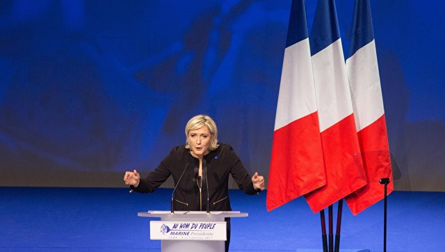 Опрос: Ле Пен увеличила шансы на победу в первом туре выборов во Франции