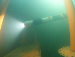 Робот-змея отправляется в подводное плаванье