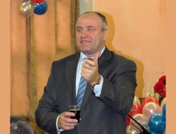 Депутат Бугаев дал напутствие молодежи