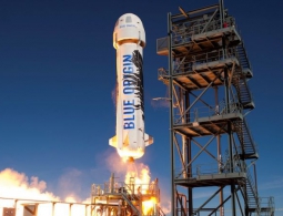 Джефф Безос хочет открыть Amazon на Луне?