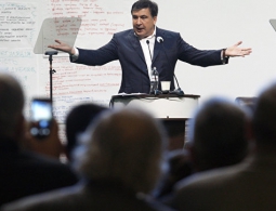 Саакашвили пожелал стать "отцом-основателем" Украины