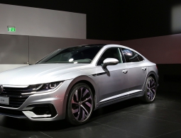 Volkswagen представил свой самый дорогой седан Arteon
