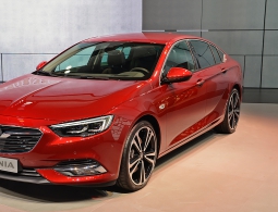 Opel Insignia стала крупнее после смены поколения