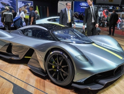Aston Martin рассекретил гиперкар Valkyrie
