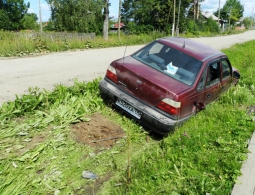 На автодороге Брянск-Смоленск водитель "Subaru" уснул за рулем и вылетел на встречную
