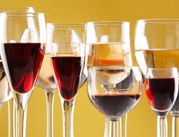 Ученые выяснили причину алкоголизма