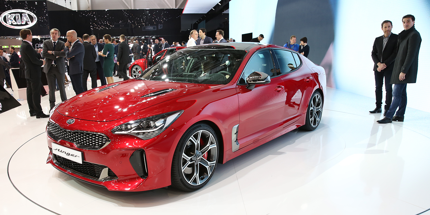 200 сил и больше: Kia Stinger GT в цифрах