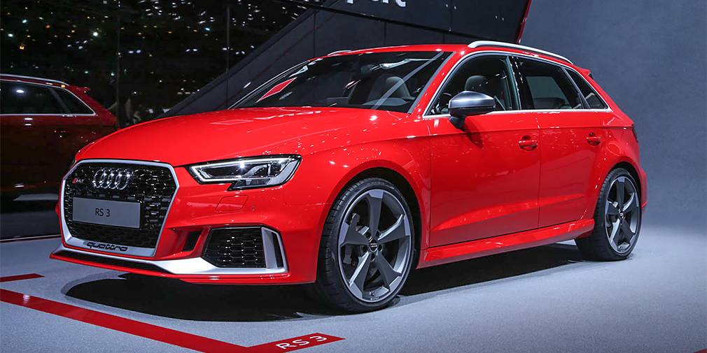 Audi RS3 после рестайлинга оказалась быстрее Mercedes A 45 AMG