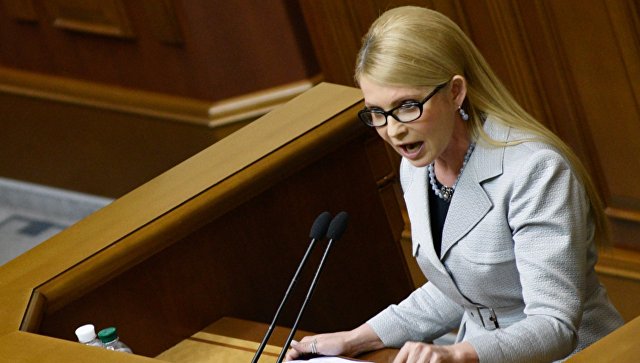 Тимошенко заявила, что Украиной управляют извне