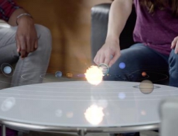 Компания Avegant показала прототип AR-очков