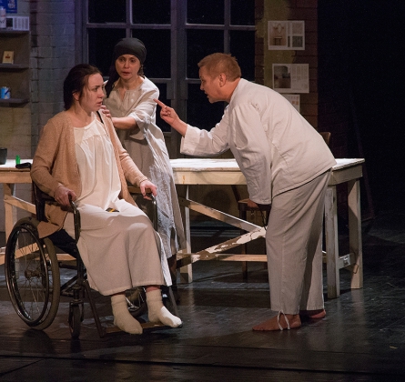 КЛЯТВЕННЫЕ ДЕВЫ