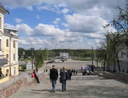 Набережная Брянска станет разноцветно-музыкальной
