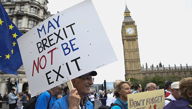 Британский парламент одобрил законопроект о запуске Brexit