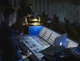 Взгляд изнутри: из чего сделан 3D-шоу-мюзикл #ДЖУМЕО