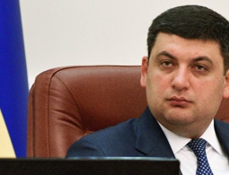 Премьер Украины анонсировал снижение прогноза роста экономики из-за блокады