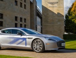 Aston Martin выпустит полностью электрический седан