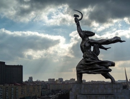 Чиновники будут учить россиян работать
