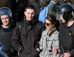 В Москве на несанкционированной акции задержали порядка 500 человек