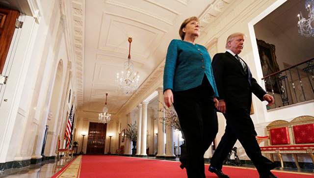 СМИ: Трамп выставил Меркель счет на 375 миллиардов долларов за услуги НАТО
