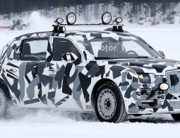 В сеть попали первые фотографии автомобиля из проекта «Кортеж»