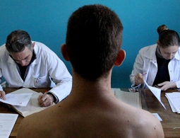 Платить, чтобы послужить? Беседа с юристом, помогающим попасть в армию