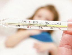 Ученые выяснили, кто сильнее страдает от простуды