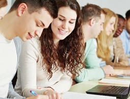 Эксперт: "Глобальное образование" оплатило учебу за рубежом 500 россиянам