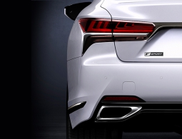 Lexus анонсировал выпуск спортивной версии LS