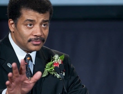 Нил Деграсс Тайсон рассказал, когда мы найдем инопланетян