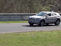 Jaguar выпустит новый компактный кроссовер летом 2017 года