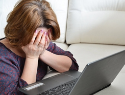 Милонов внес в Госдуму законопроект о регистрации в соцсетях по паспорту