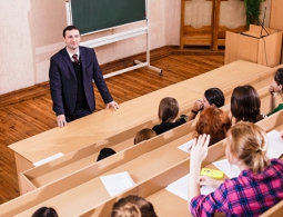 Число бюджетных мест в вузах в 2018 году увеличат на девять тысяч