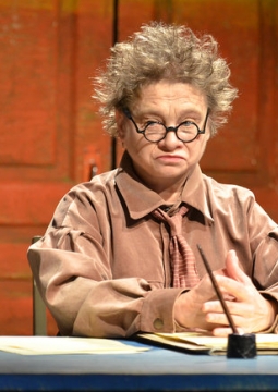 Дураки на периферии | Воронежский камерный театр