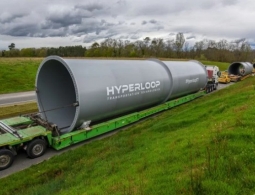 Во Франции начали строить линию Hyperloop