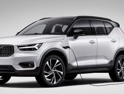 Маленький кроссовер Volvo стал подключаемым гибридом