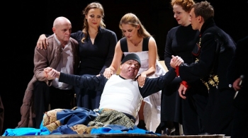 Король Лир | Театр Сатирикон