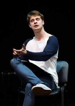 Все оттенки голубого | Театр Сатирикон