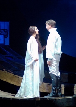 ЮНОНА И АВОСЬ