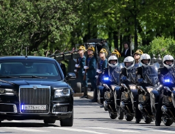 Путин поручил запустить автомобили «Кортеж» в серийное производство