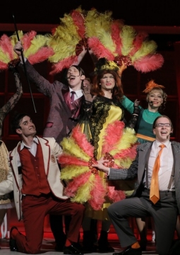 Здравствуйте, я ваша тётя! | Курганский театра драмы