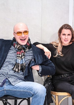 Утюги | Театр им. М. Н. Ермоловой