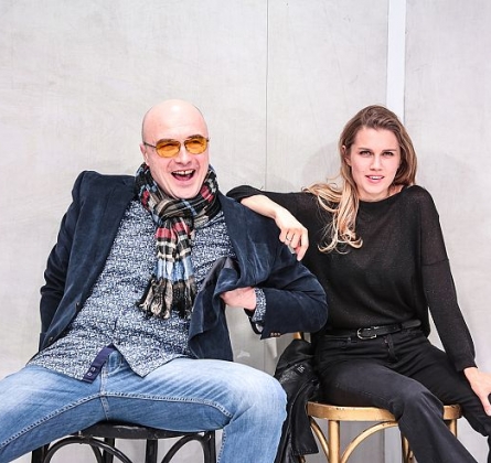 Утюги | Театр им. М. Н. Ермоловой