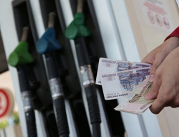 Сбавить обороты: подешевеет ли бензин после снижения акцизов