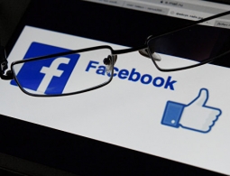 Роскомнадзор начнет проверку Facebook