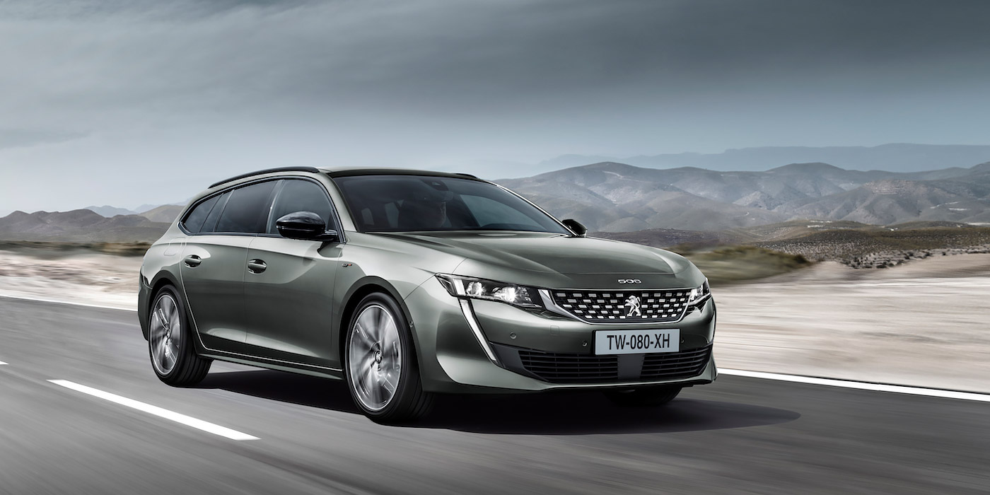 Peugeot 508 нового поколения превратили в универсал