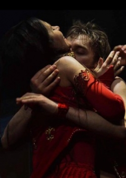 Крылья из пепла | спектакль