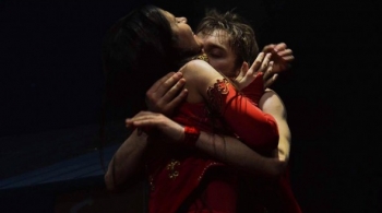 Крылья из пепла | спектакль