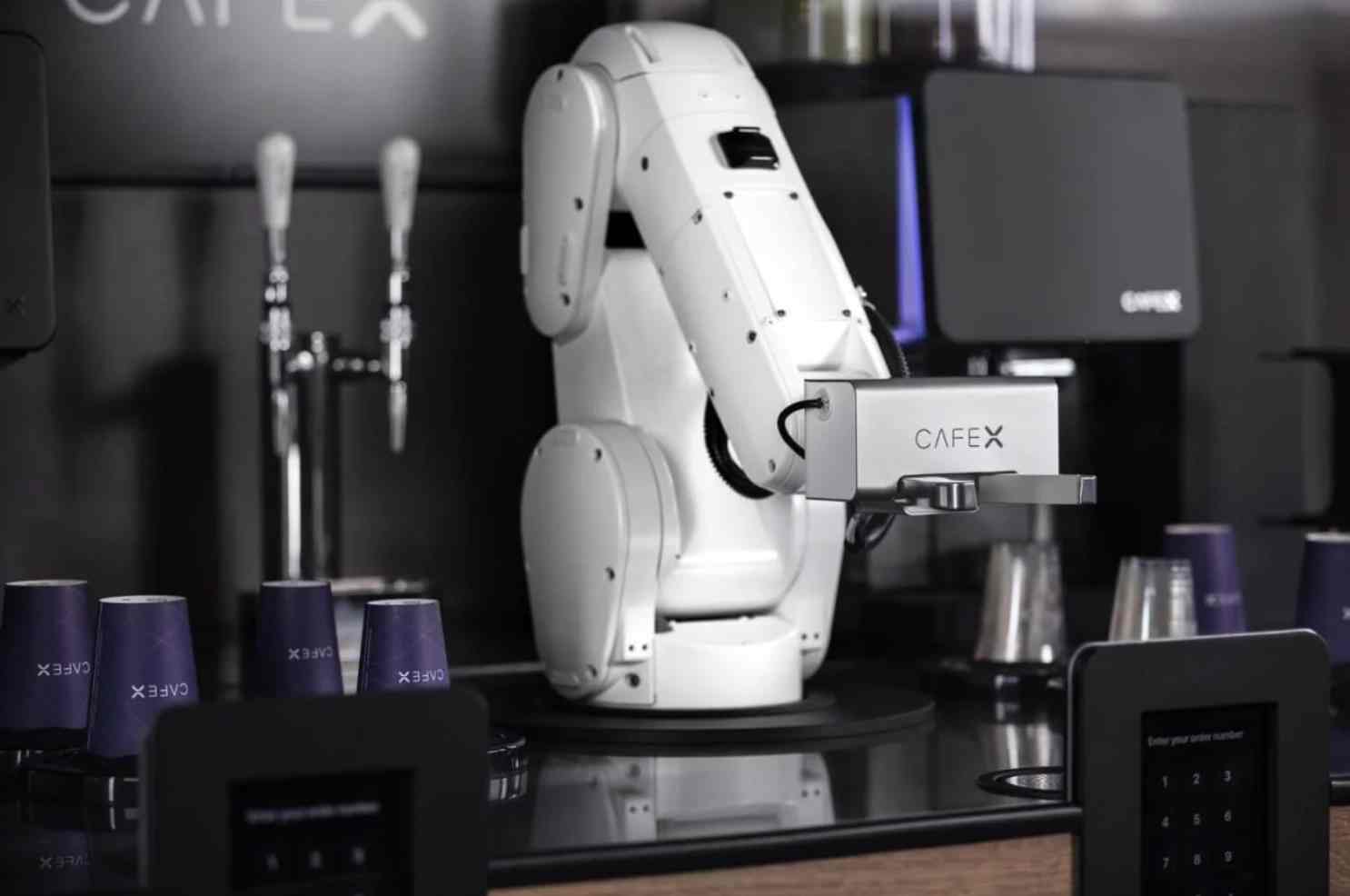 Роботы уже заменили бариста в кофейнях Сан-Франциско, каково это?