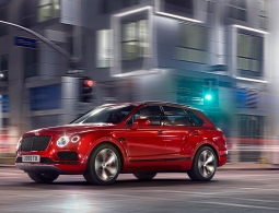Bentley назвал российские цены на Bentayga с новым мотором